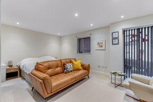 Photo 19- click for photo gallery